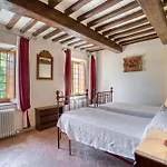 Villa Castello Di Gubbio By Mmega Colpalombo