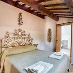Castello Di Gubbio By Mmega * Colpalombo