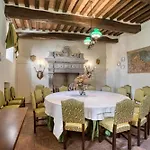 Castello Di Gubbio By Mmega * Colpalombo