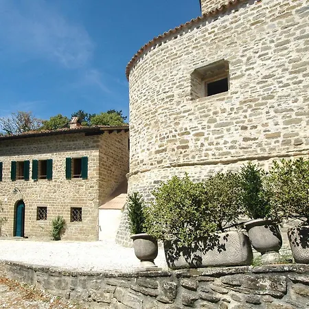 Castello Di Gubbio By Mmega فيلة Colpalombo