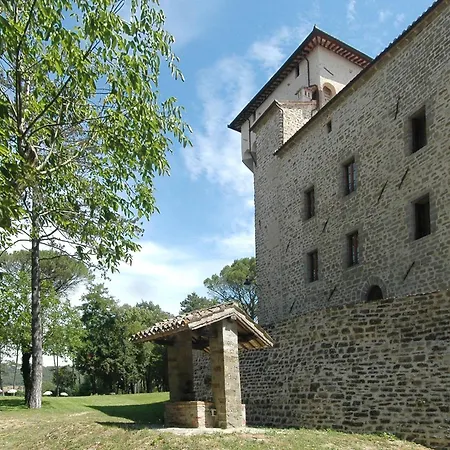 Castello Di Gubbio By Mmega فيلة Colpalombo