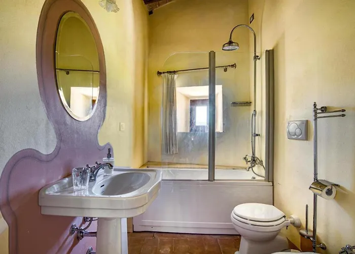 Castello Di Gubbio By Mmega فيلة