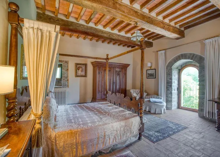 فيلة Castello Di Gubbio By Mmega