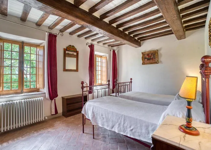 فيلة Castello Di Gubbio By Mmega Colpalombo