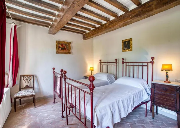 Castello Di Gubbio By Mmega * Colpalombo