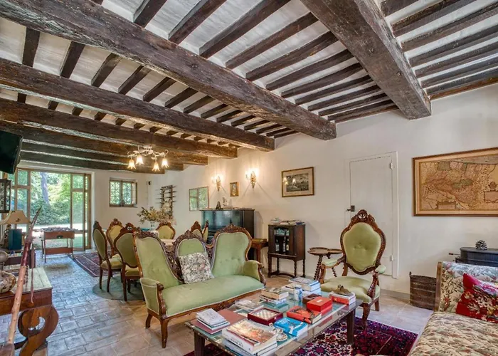 Castello Di Gubbio By Mmega فيلة Colpalombo